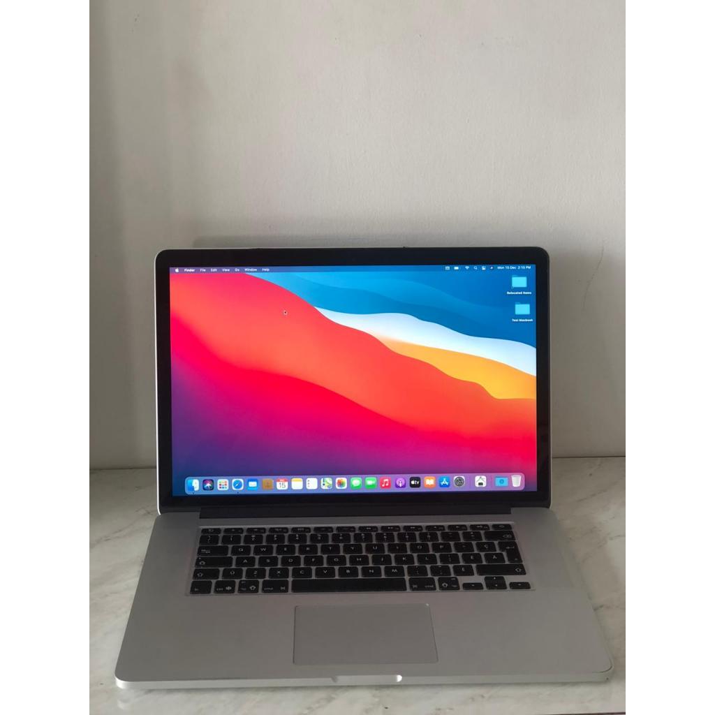 Macbook pro late 2013 15inch i7 16GB /500GB Dual VGA Retina Display