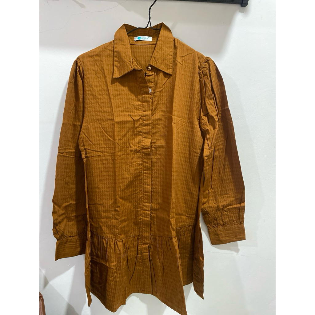 Preloved Blouse Nobby