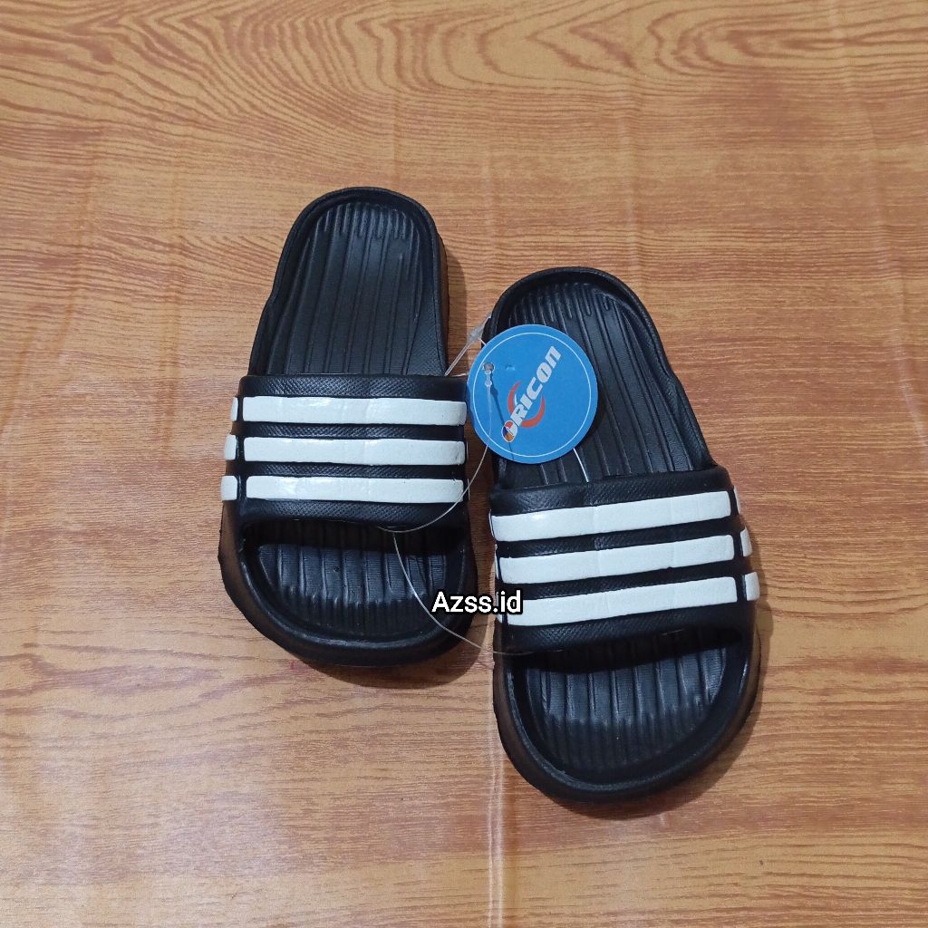 Sandal anak karet laki laki