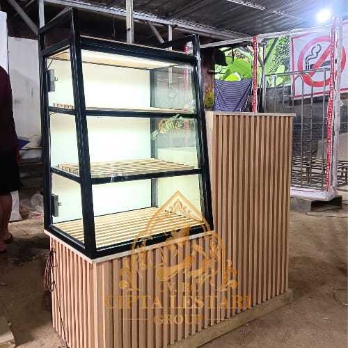 Etalase UMKM Kombinasi Meja Kasir Etalase Roti Etalase Friend Chicken Etalase Kaca