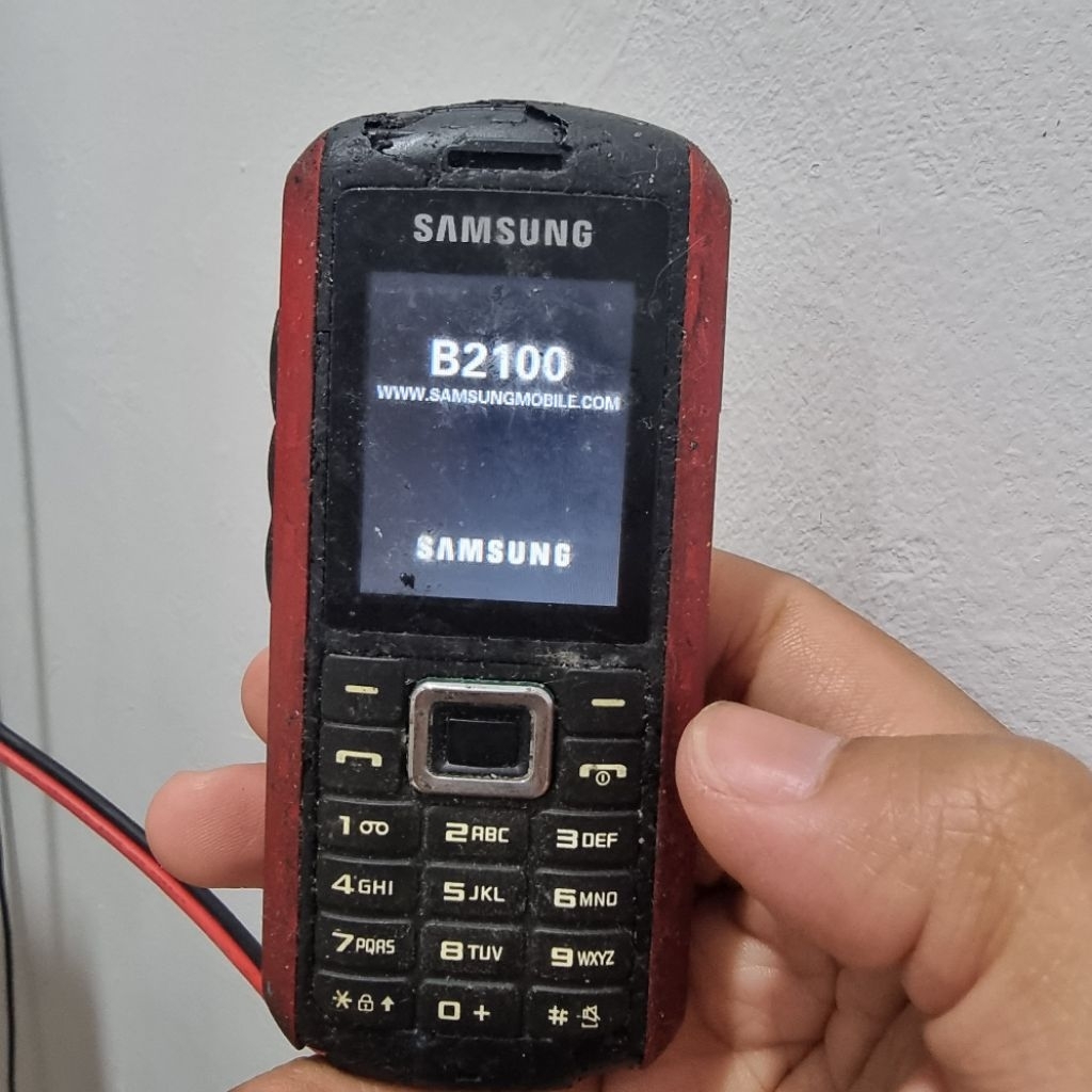 SAMSUNG B2100 BAHAN / MINUS