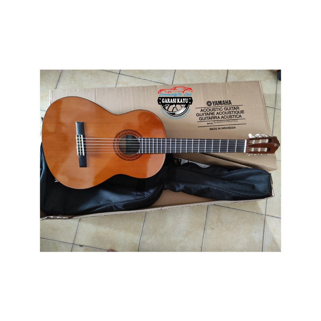 Gitar Akustik Classic Yamaha Original C 330 AWC/02 + Softcase