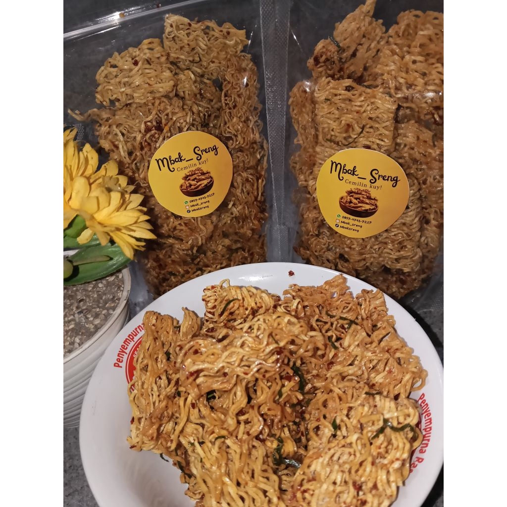 Mie kering pedas daun jeruk  || mie kering goreng pedas || mie kering renyah