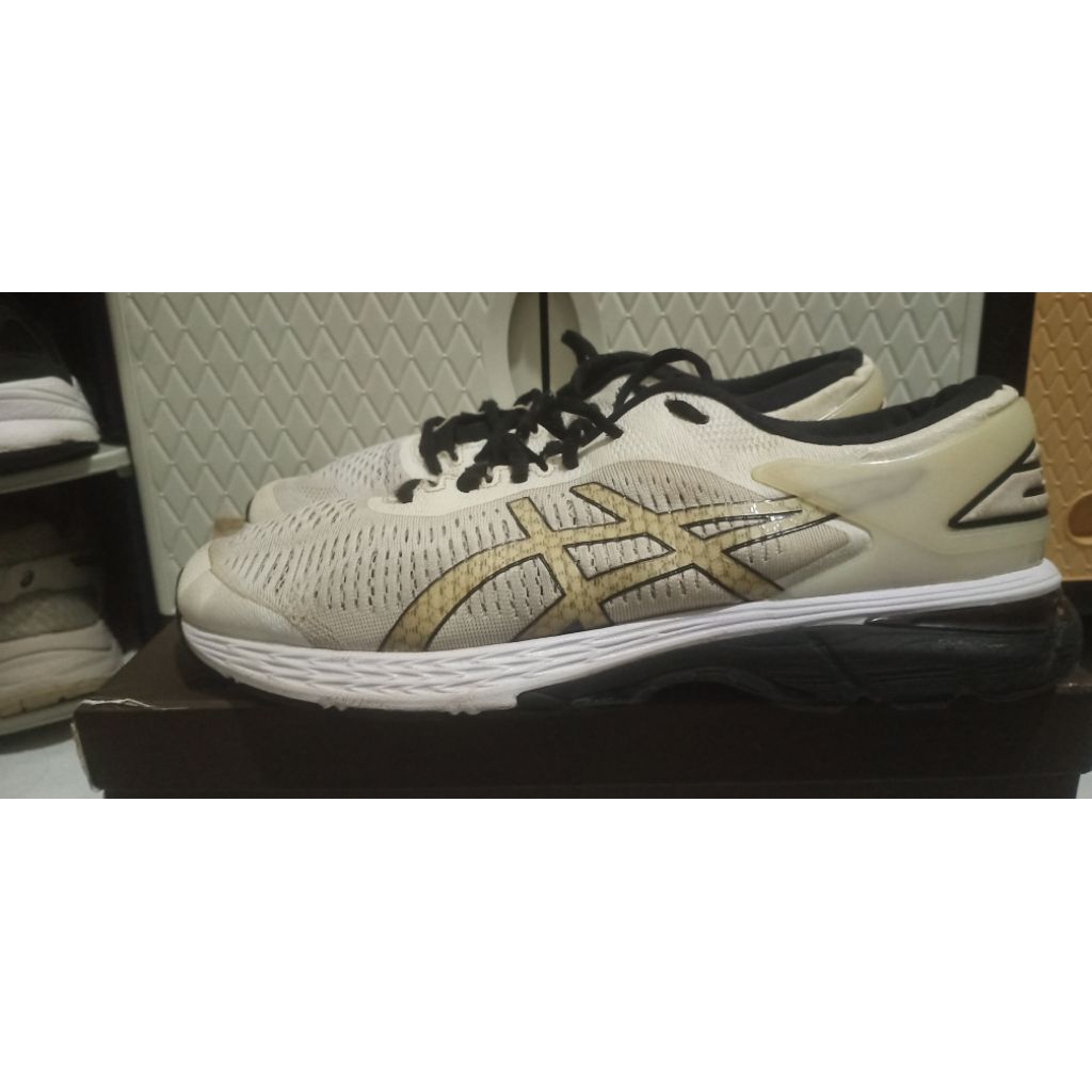 asics gel kayano 25