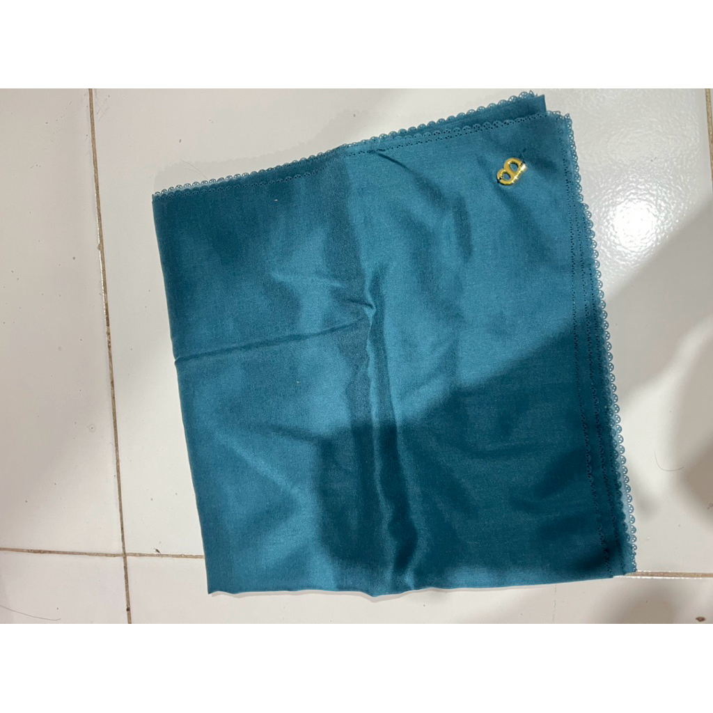 preloved jilbab Button scarves ori