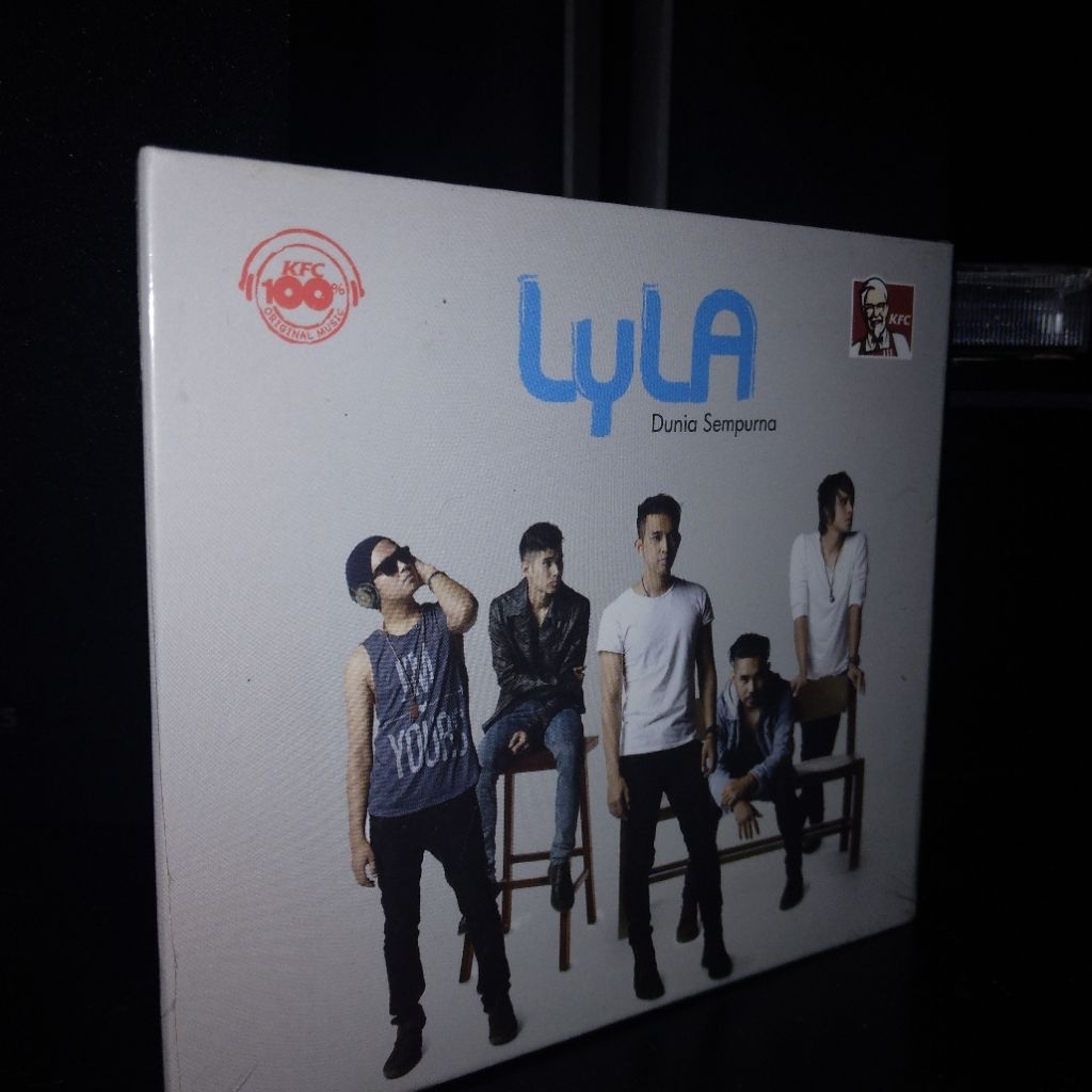 Cd Lyla Dunia Sempurna segel original