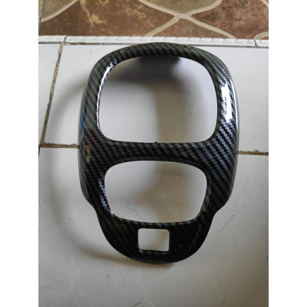 FRAME GARNISH SPEDOMETER CARBON SCOOPY ESP  2015-2019 GLOSSY TEBAL