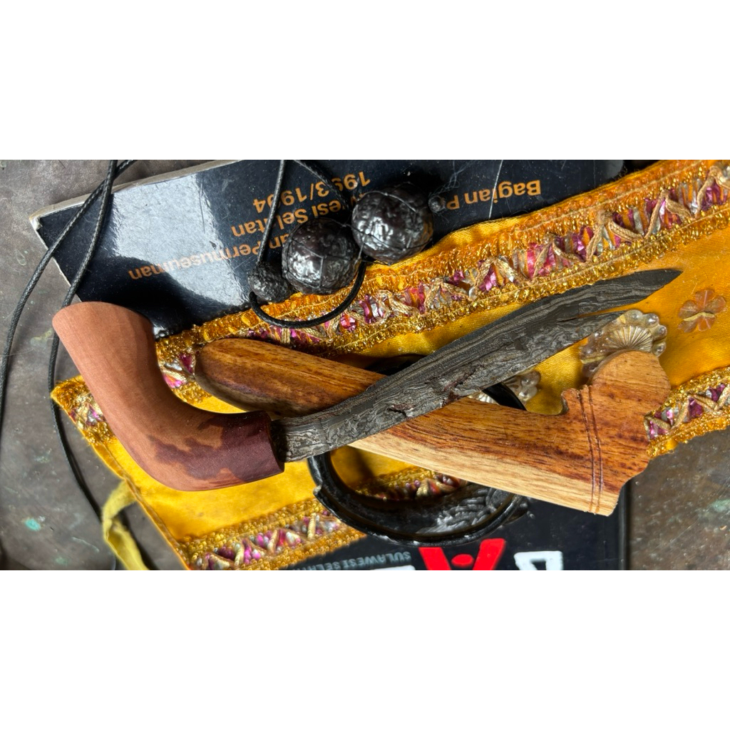 LA GECONG LONTARA PAMORO SUKKU