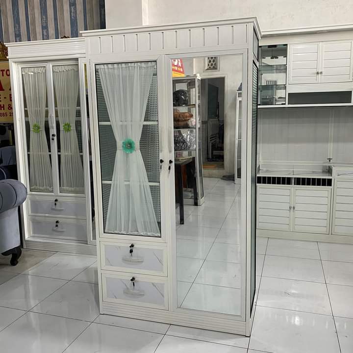 Lemari Baju Aluminium / Lemari pakaian 2 Pintu / Lemari Baju Kaca