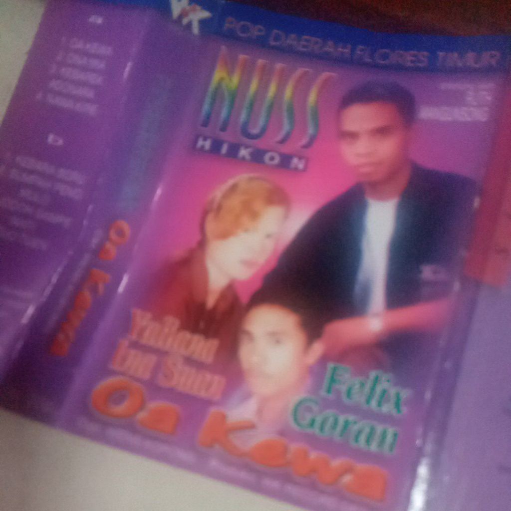 kaset pita POP DAERAH FLORES TIMUR E44
