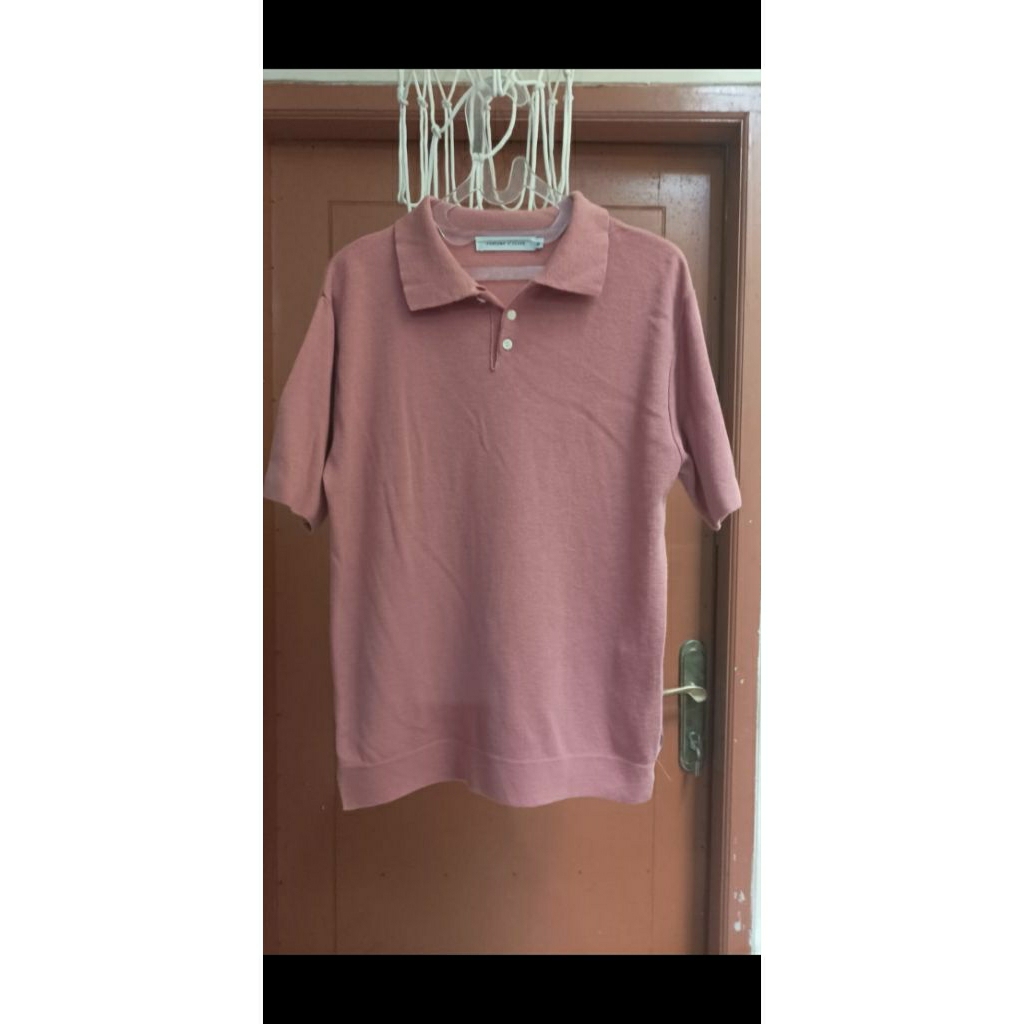 kaos kerah costume o'clock