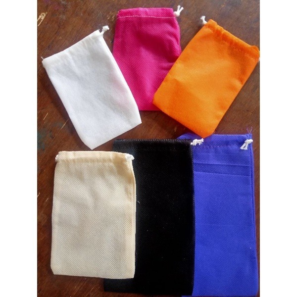 Pouch Serut Spunbond Polos Siap Kirim