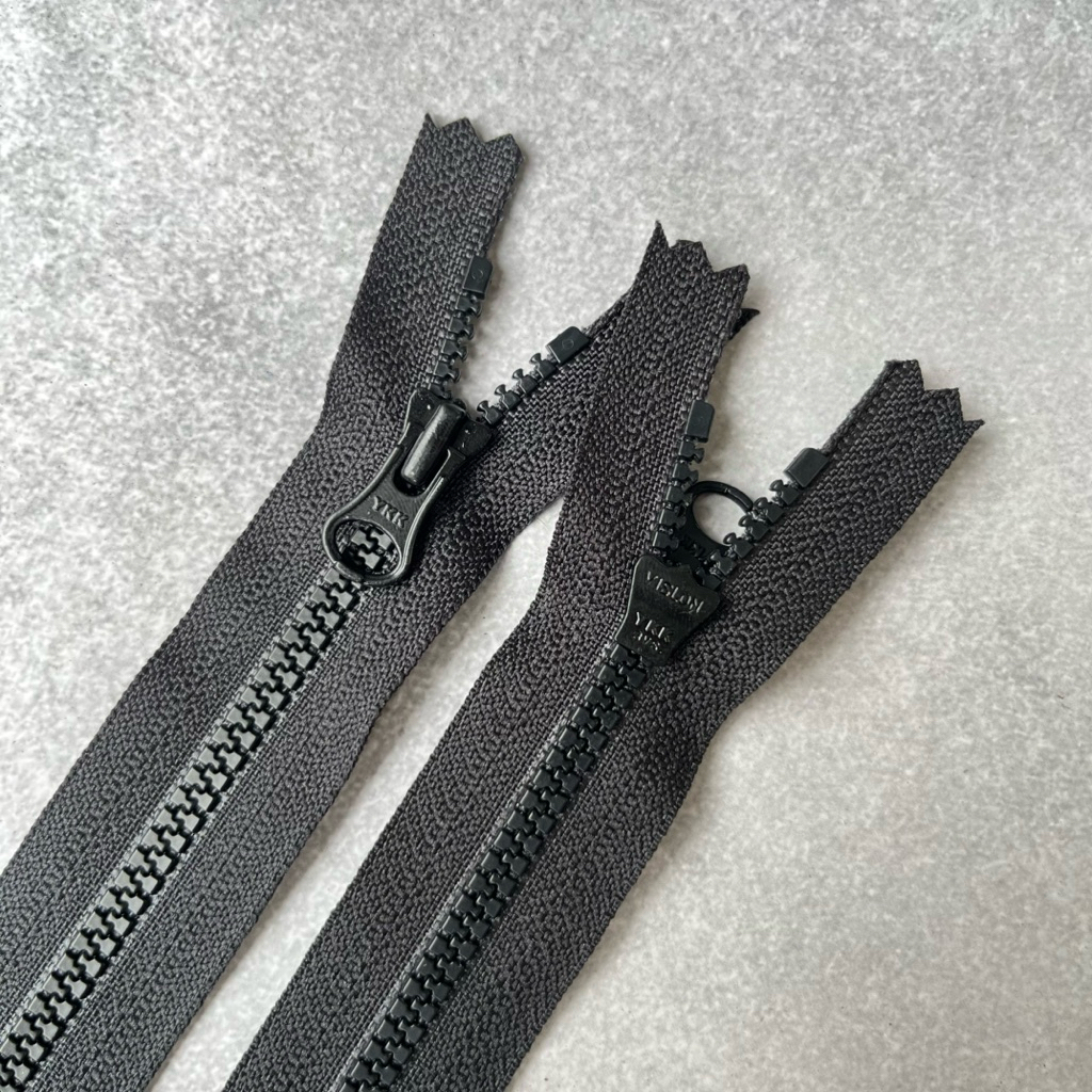 1 Lusin Resleting Vislon YKK No. 3 Close End Warna Hitam Panjang 14 CM