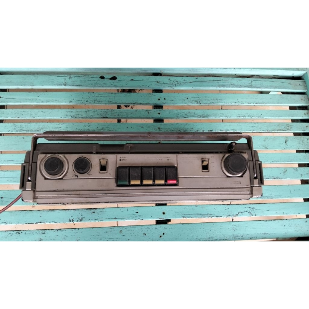 radio tape jadul sanyo