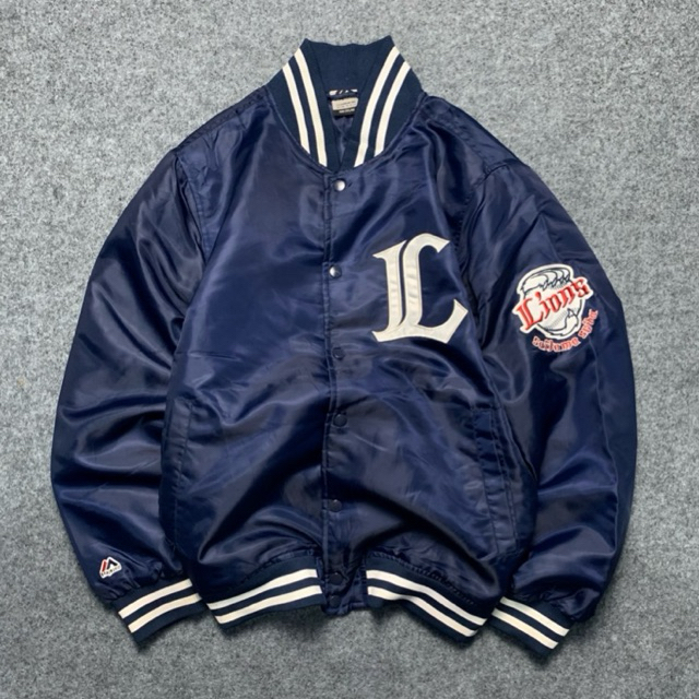 Varsity  jacket majestic lions