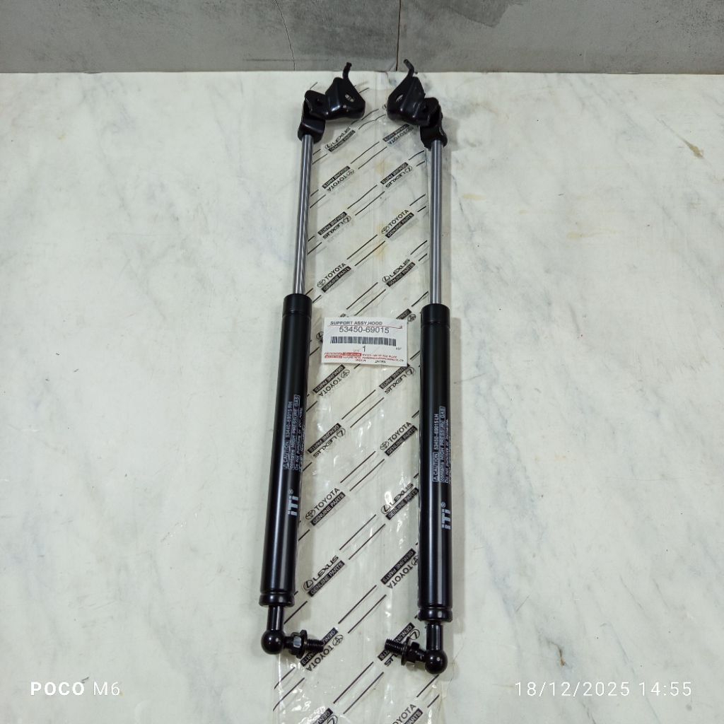 SHOCK KAP MESIN DEPAN HIDROLIK TOYOTA LAND CRUISER HDJ80 69015 1SET