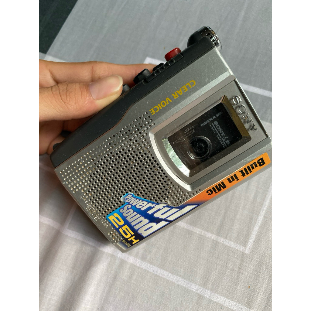 WalkmanSonyTcm-150