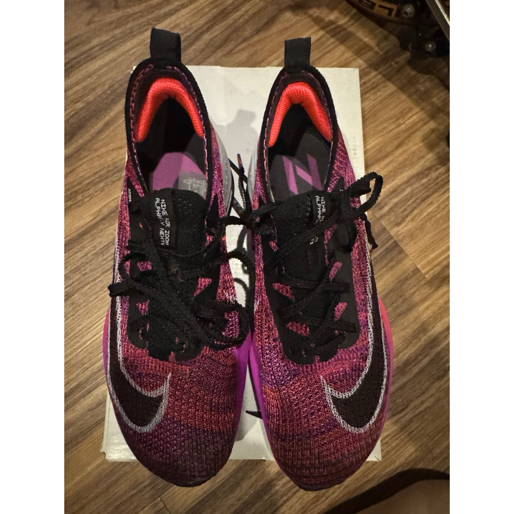 Sepatu lari Nike women, Nike W AIR ZOOM ALPHAFLY NEXT%