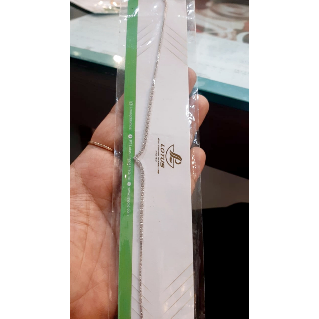 KALUNG SERUT AUREL ZIRCON WHITE KADAR 375 8K