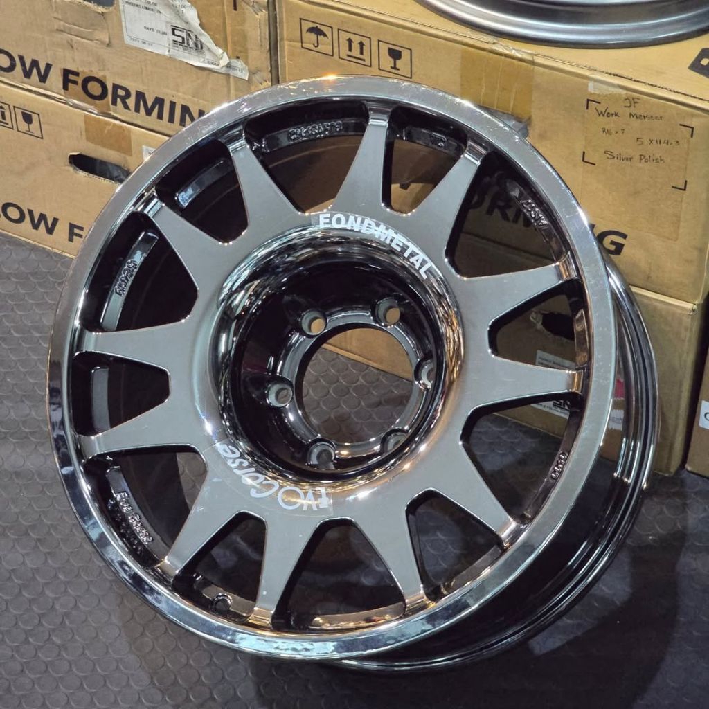 velg mobil r18 evo corse rally ring 18 lebar 9 velg mobil r18 pajero Hilux velg racing r18 velg mobi
