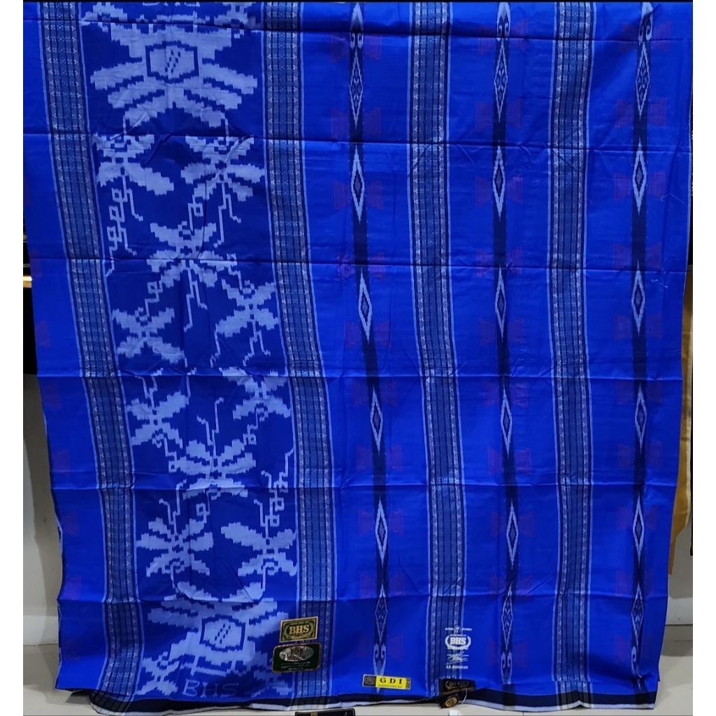 sarung bhs GDI gold full sutra..