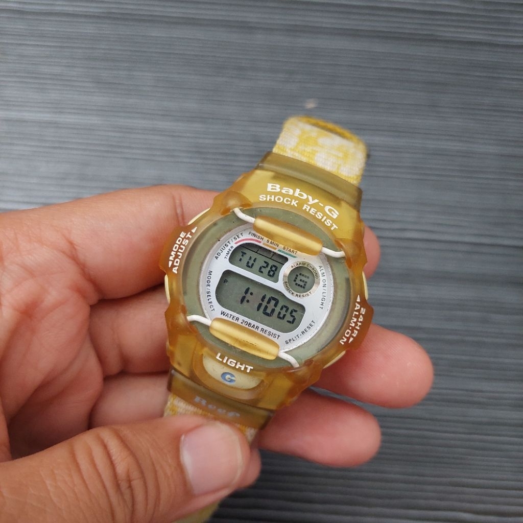 Baby-G BG-370 WCCS Original Second Preloved