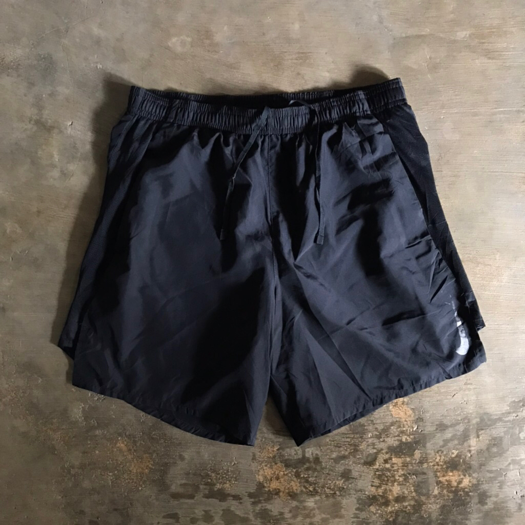 Celana Running Nike