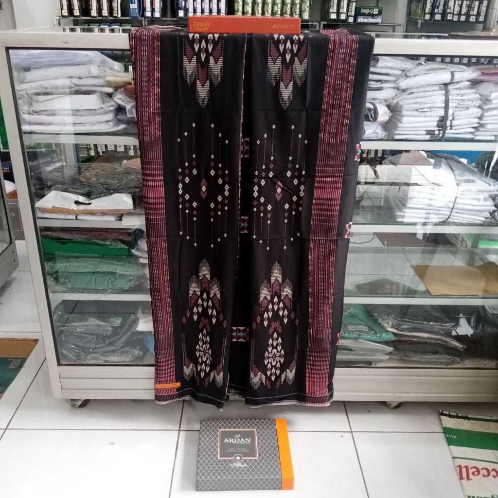 SARUNG ARDAN STAR MOTIF STK SONGKET TIMBUL KEMBANG HITAM MERAH MUDA