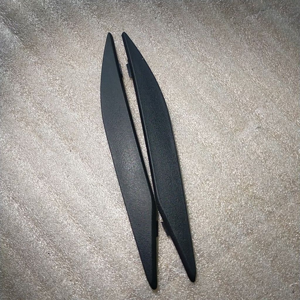 GARNIS TUTUP PANEL TAMENG TEBENG DEPAN SUPRA X 125 FI 2014 ORIGINAL