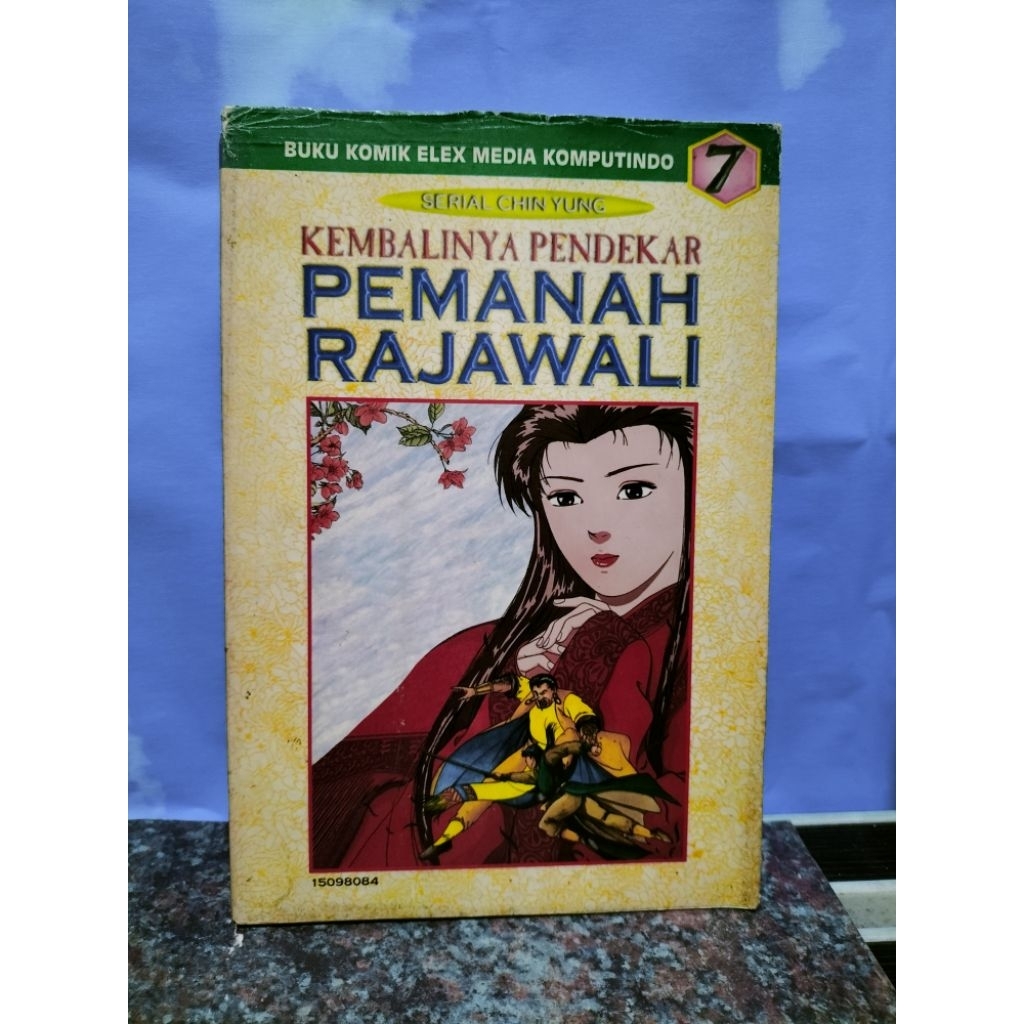 BUKU BEKAS KEMBALINYA PENDEKAR PEMANAH RAJAWALI