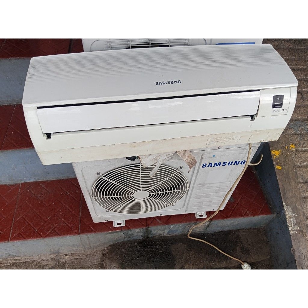 ac split second Samsung 1/2pk plus pasang