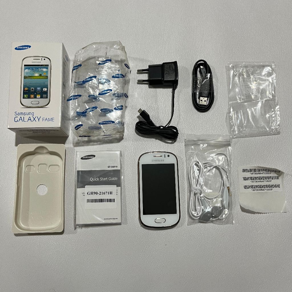 BNOB RARE COLLECTION Samsung Galaxy Fame S6810