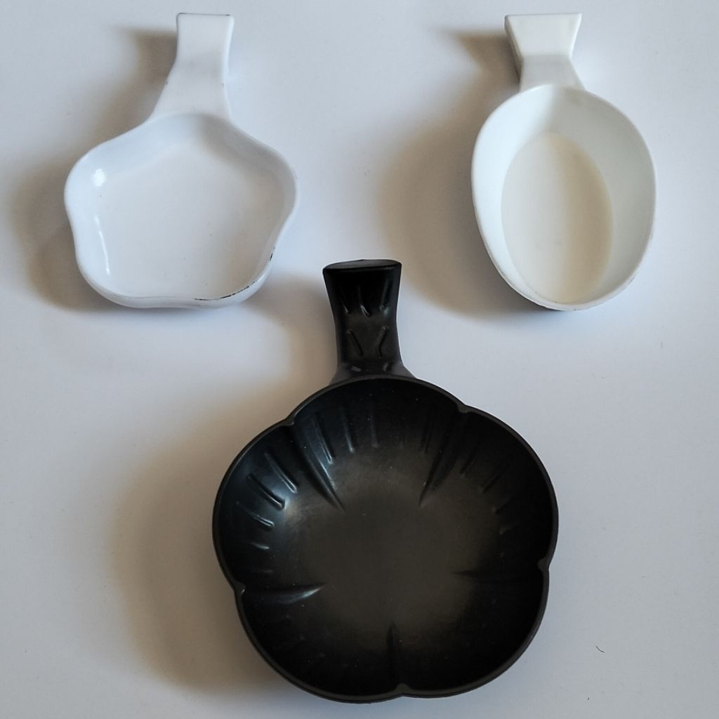 Sendok Plastik Tempat Tinta Kaligrafi China Kuas Cina atau Tempat Cat dan Air 3 Macam Variasi