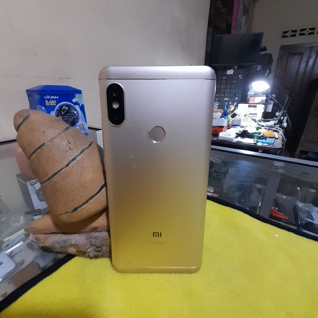 Hp Scond Bekas Redmi Not 5 Ram 3/32Gb Siap Pakai Original
