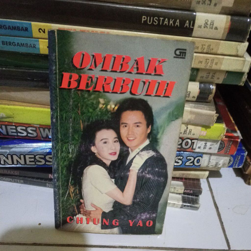 novel ombak berbuih oleh chiung yao