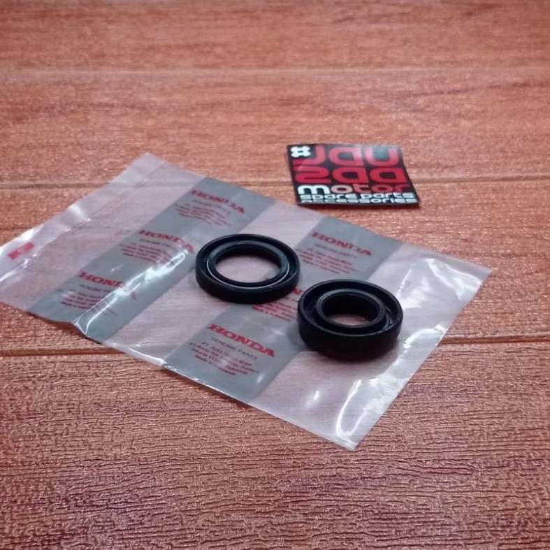 SEAL RODA DEPAN BELAKANG KARISMA SUPRA X 125 KIRANA