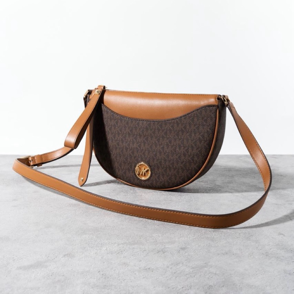 MICHAEL KORS MK Dover Medium Half Moon Convertible Crossbody Shoulder Bag in Coated Canvas Signature