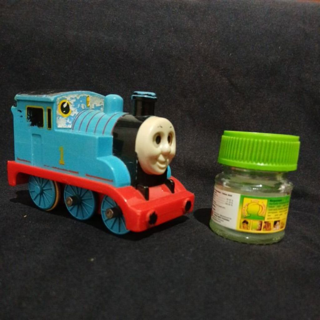 THOMAS and FRIENDS  | TOMY 2004 PULLBACK