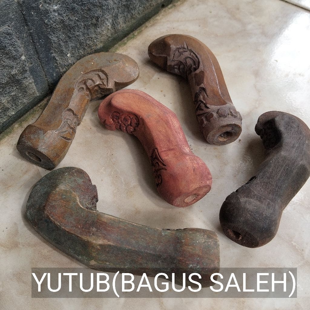 GAGANG KERIS LAWASAN UKIRAN