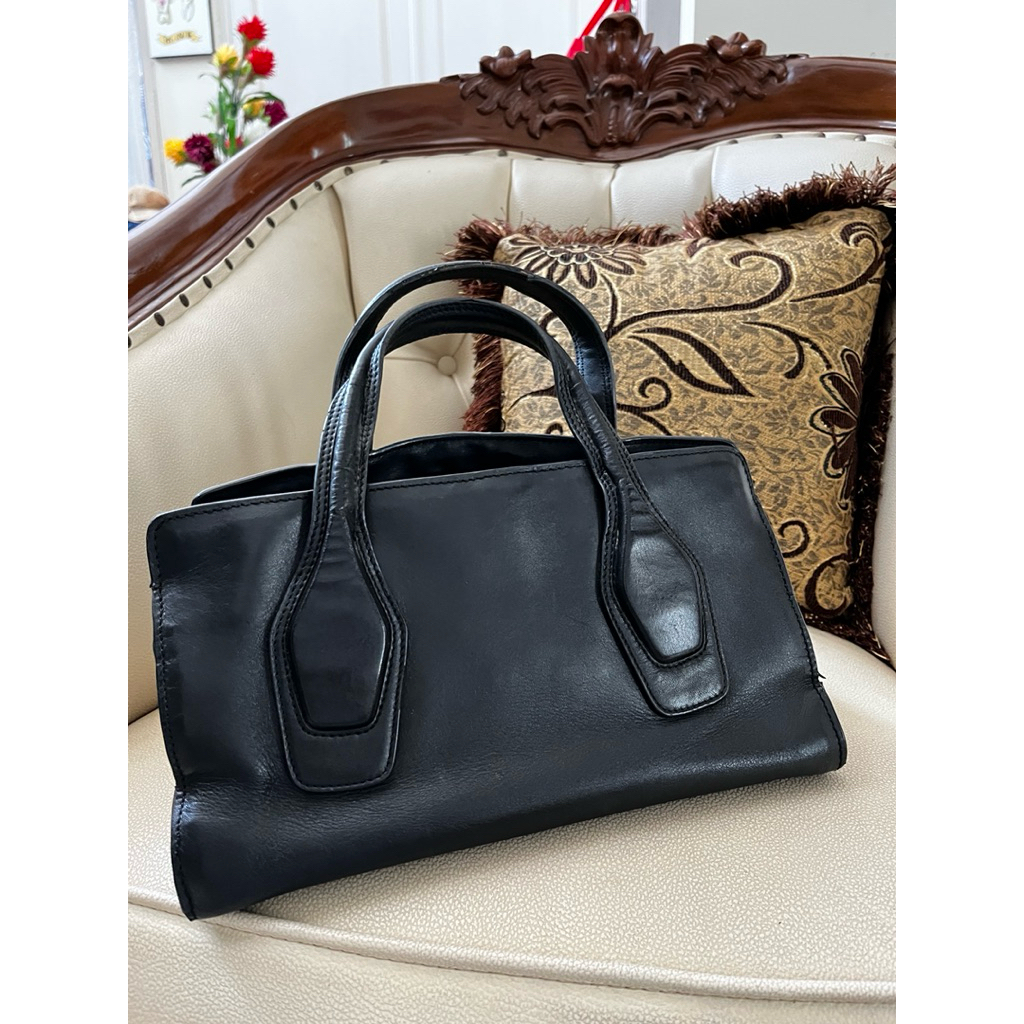 Preloved Tas Tods (Bag) Hitam (Black)
