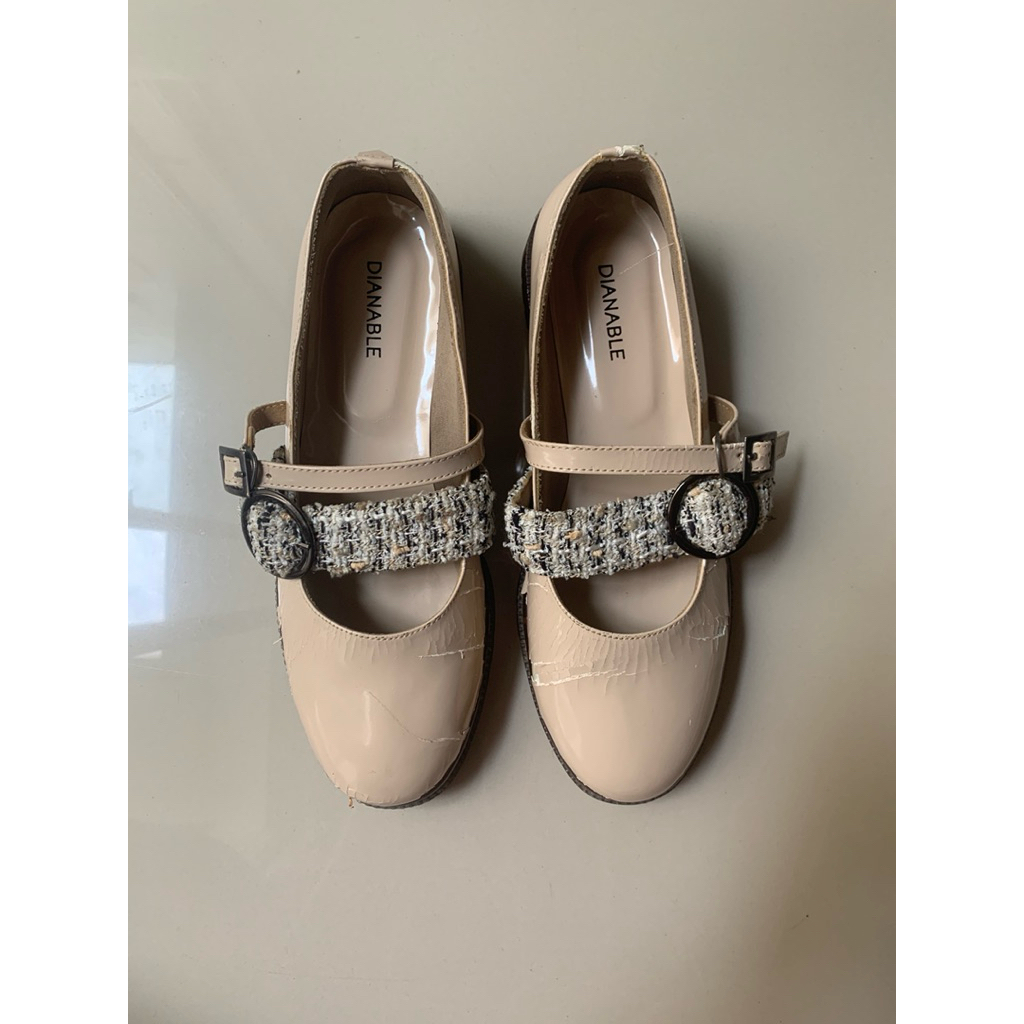 Preloved Dianable Loafers Shoes - Wanita
