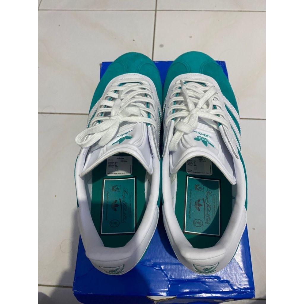 Sepatu Adidas Gazelle Liverpool 2025 Size 42