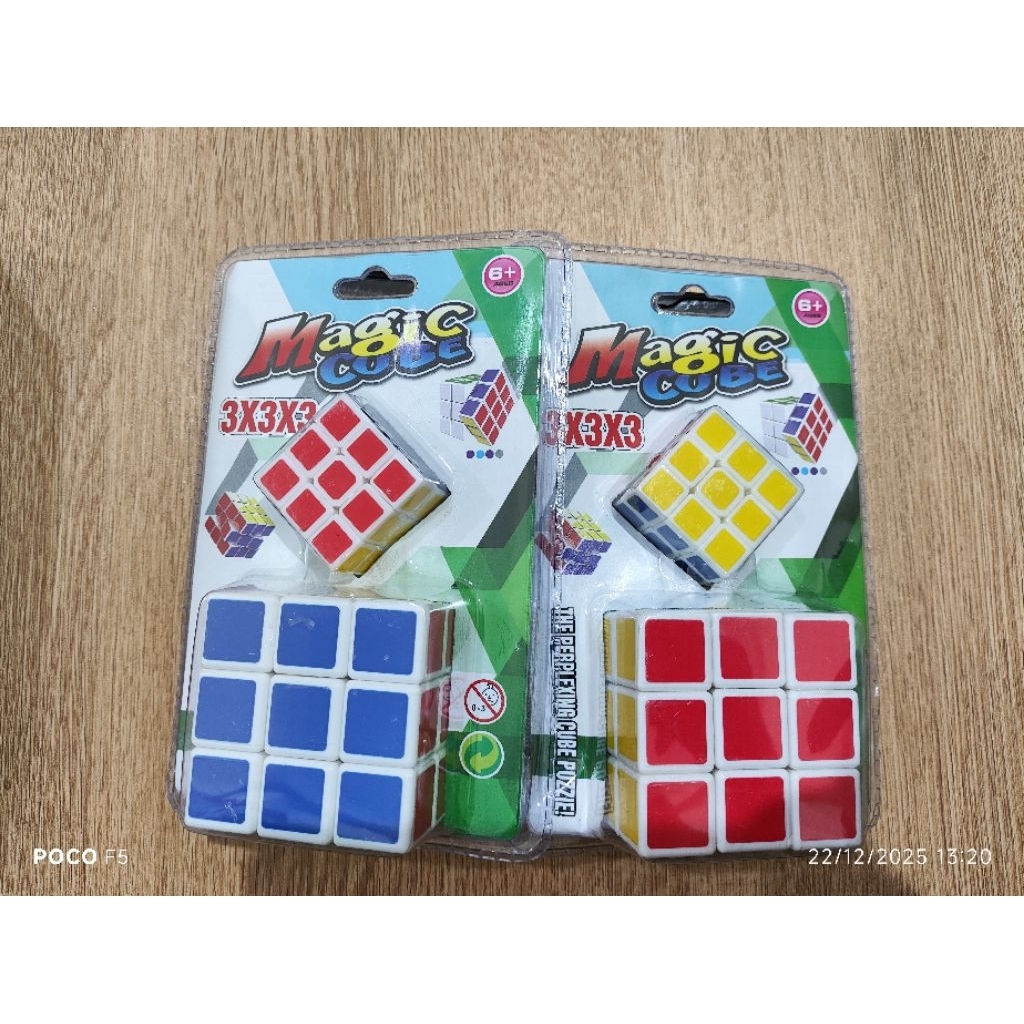 MAINAN EDUKASI RUBIK 3X3X3,GRATIS 1 MINI RUBIK...MURAH
