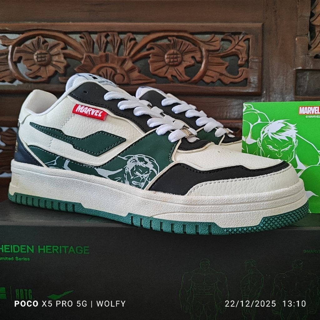 Heiden Heritage x Marvel - Comet Blaze 247 Hulk size 41