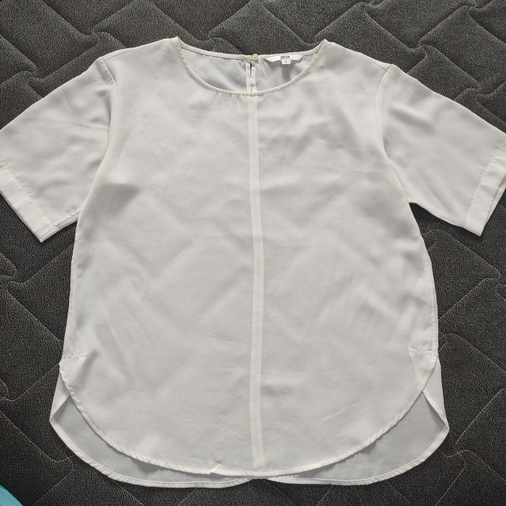 Blouse Wanita UNIQLO Original