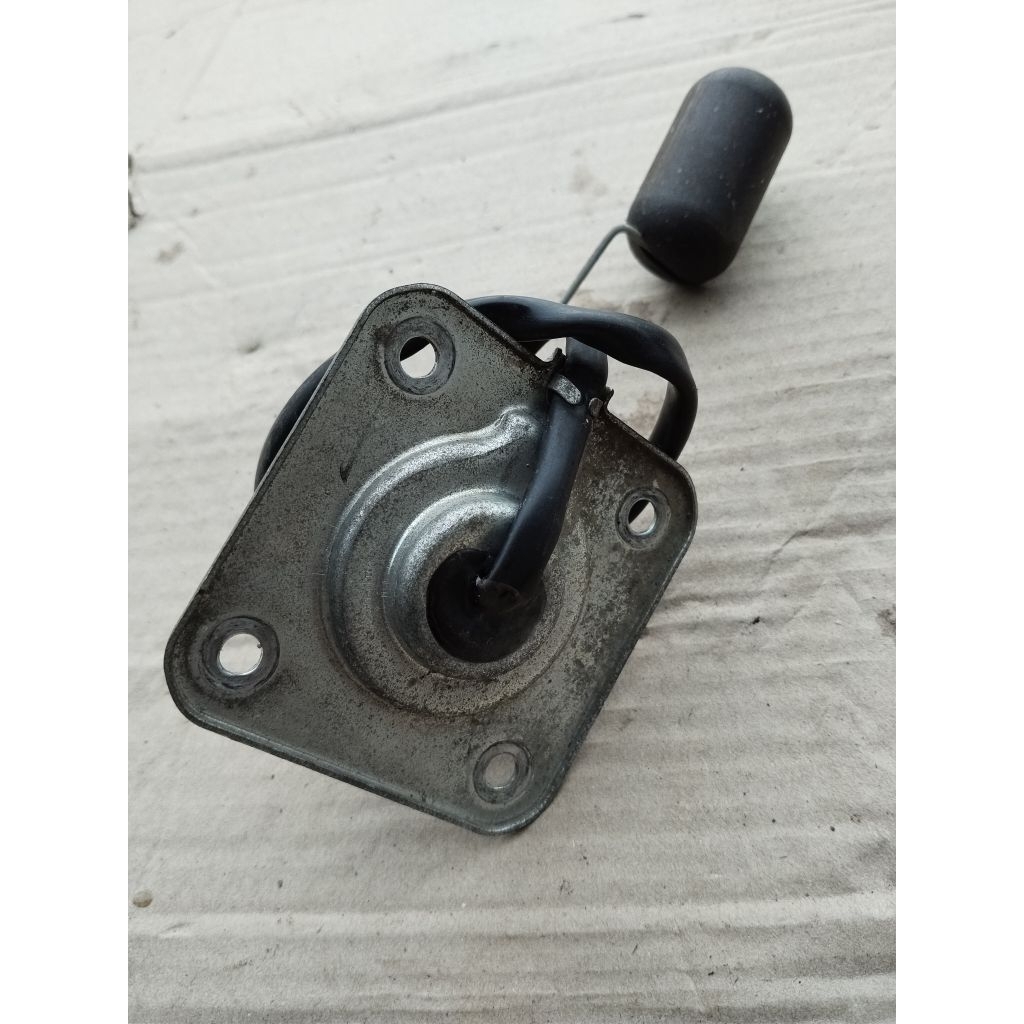 pelampung tangki bensin pelampung tangki indikator tangki bensin Honda CBR 150R old lama cbr thailan