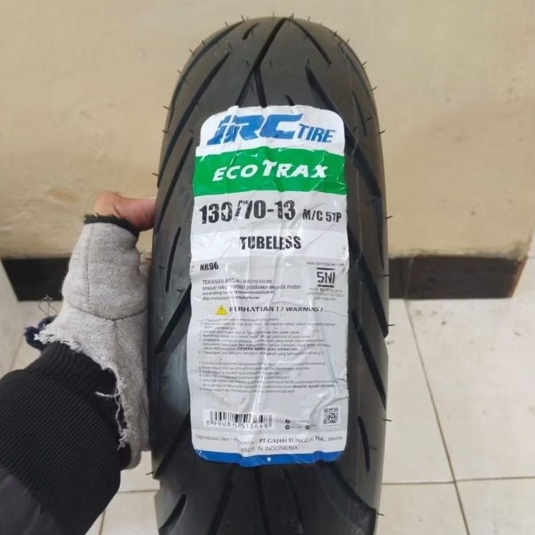 Ban Luar IRC Tubeles 130/70-13 Ban Belakang Motor N-MAX PCX 160 ADV IRC PT Gajah Tunggal