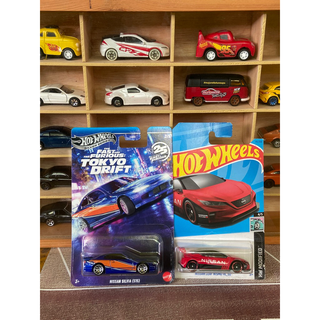 Hot Wheels Fast ans Furious Tokyo Drift Nissan Silvia (S15) & Hot Wheels Nissan Leaf Nismo Rc_02