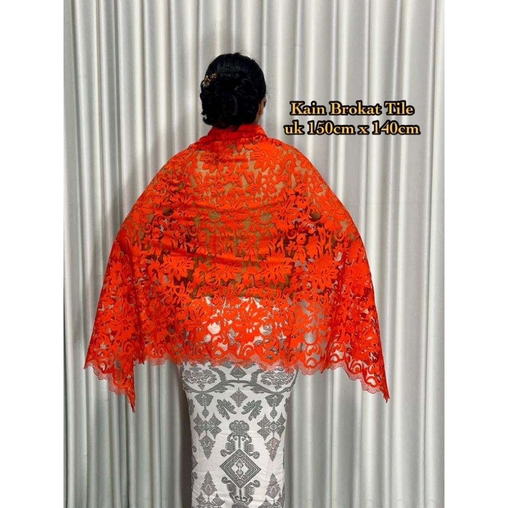 #4 Kain Kebaya Brokat Tile