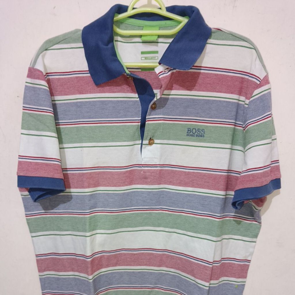 Kaos Polo Hugo Boss lengan pendek second 3 warna salur untun Pria dan Wanita